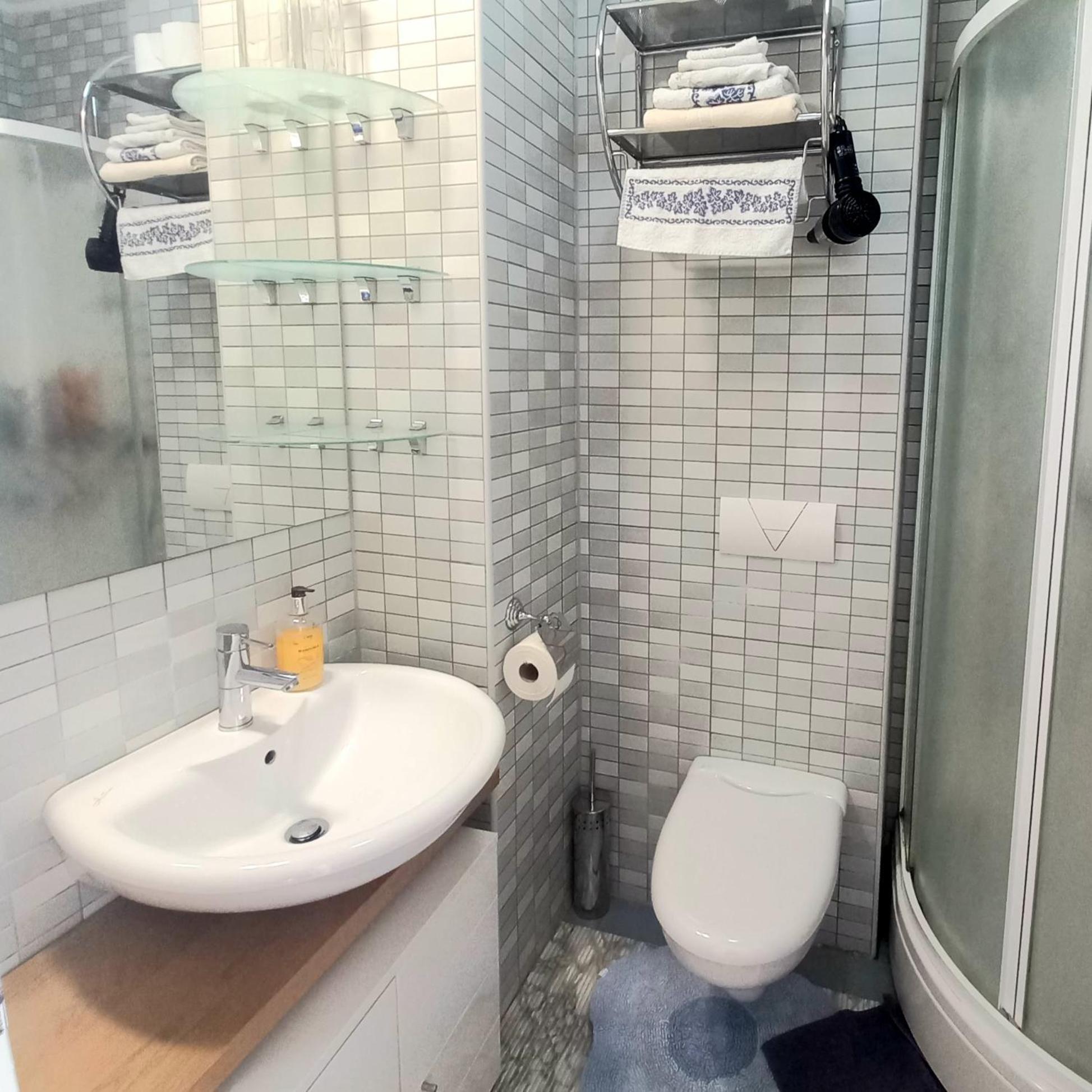 Apartman "Chardak" Белашница Экстерьер фото