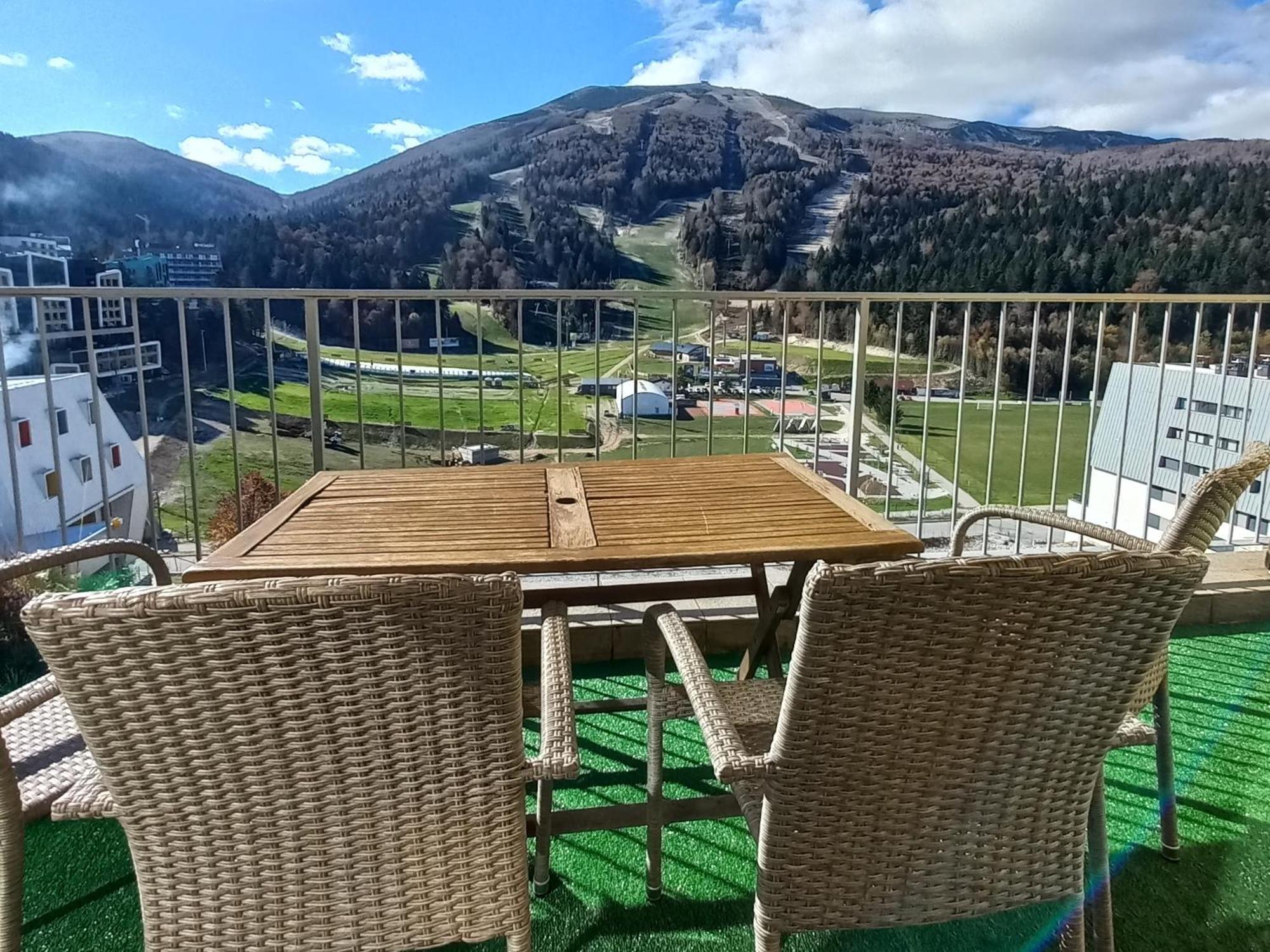 Apartman "Chardak" Белашница Экстерьер фото