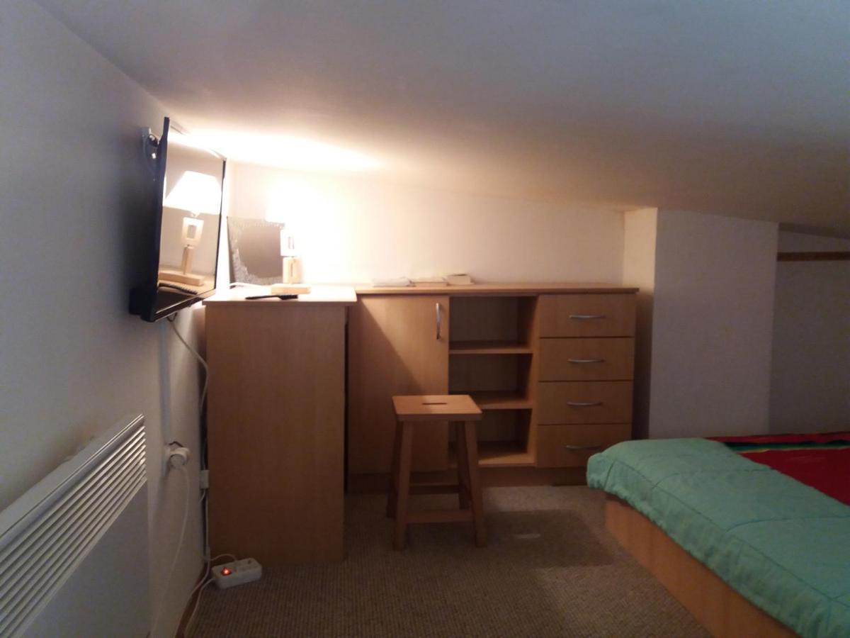 Apartman "Chardak" Белашница Экстерьер фото